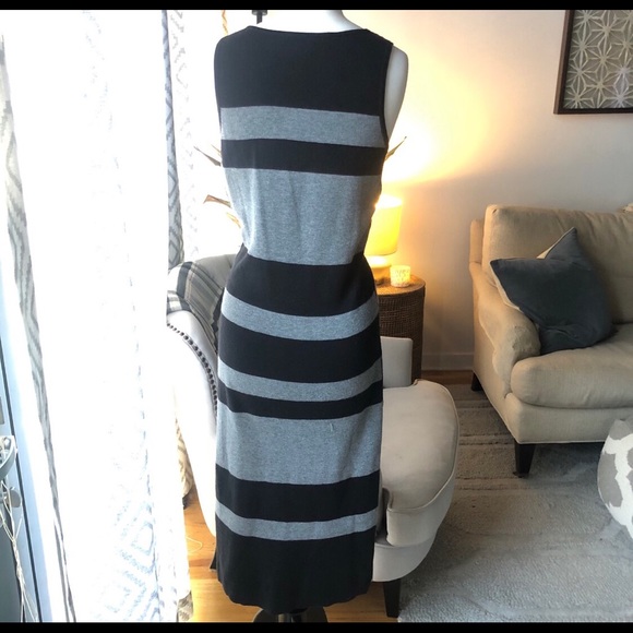 Athlete reverseable knit sleeveless long dress - Picture 4 of 6